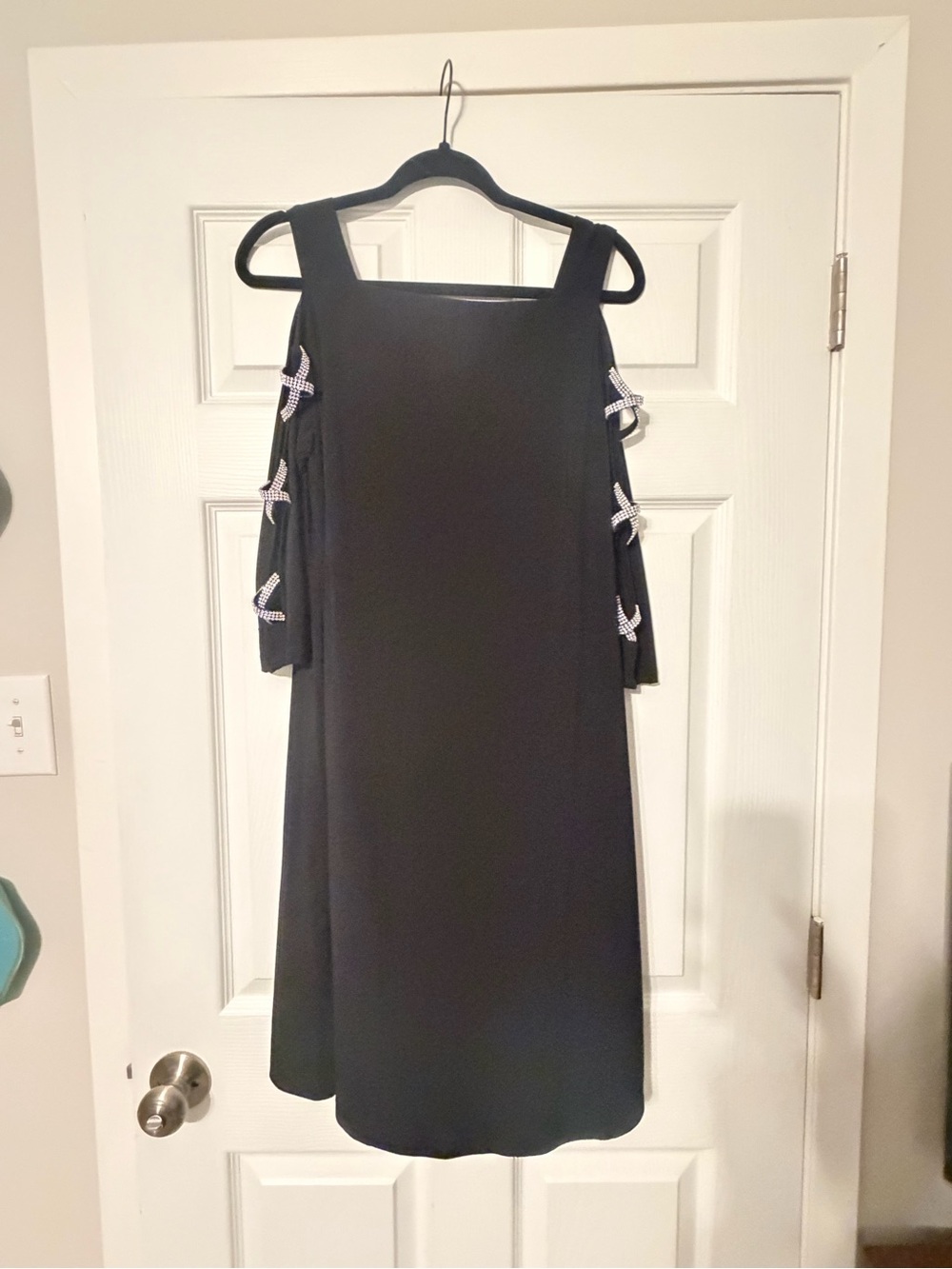 Black Cold-Shoulder Shift Dress with Bow Accent